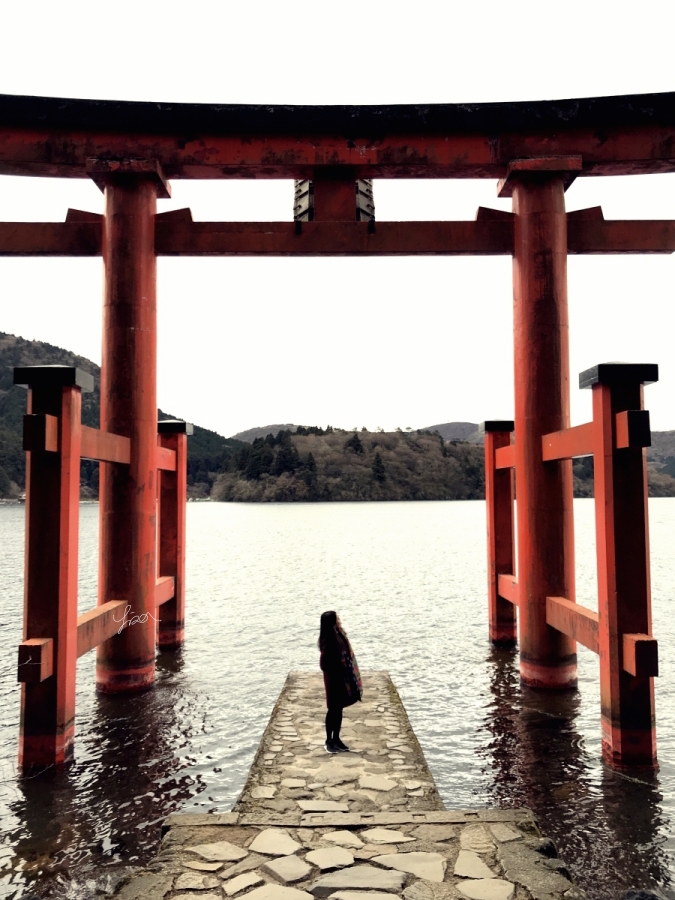 箱根神社水上鳥居