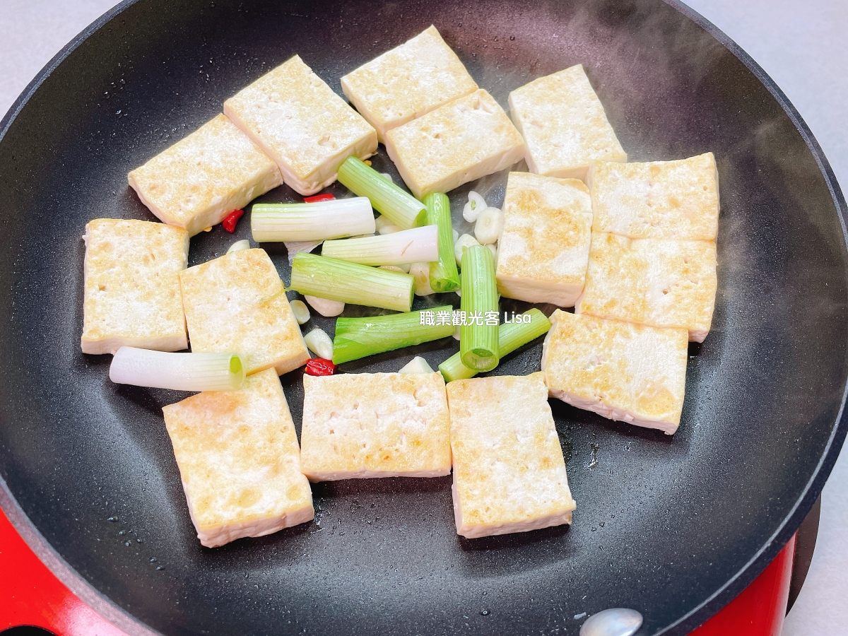 蔥燒豆腐板豆腐